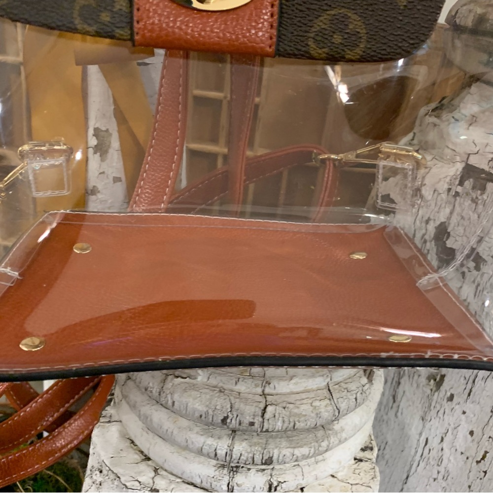 New 3 way Stadium backpack with Leather accents - Picture 6 of 6